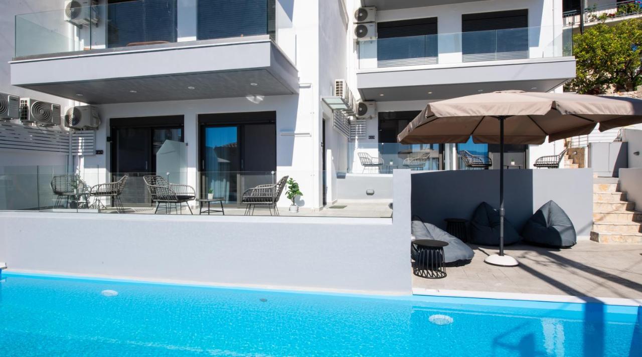 Clelia'S And Dione'S Design Studios Swimming Pool Nikiána Kültér fotó